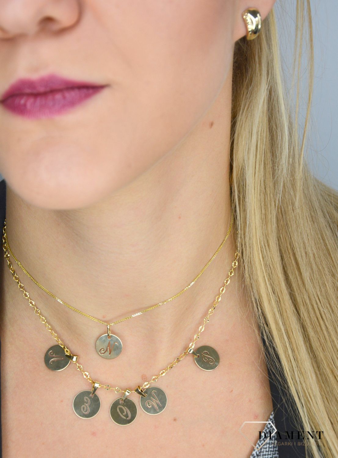 Złote kolczyki 333 blaszki grawerowane.jpg